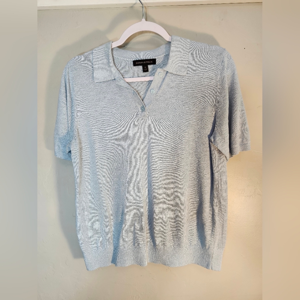 Banana Republic Soft Blue Knit Top Sz M